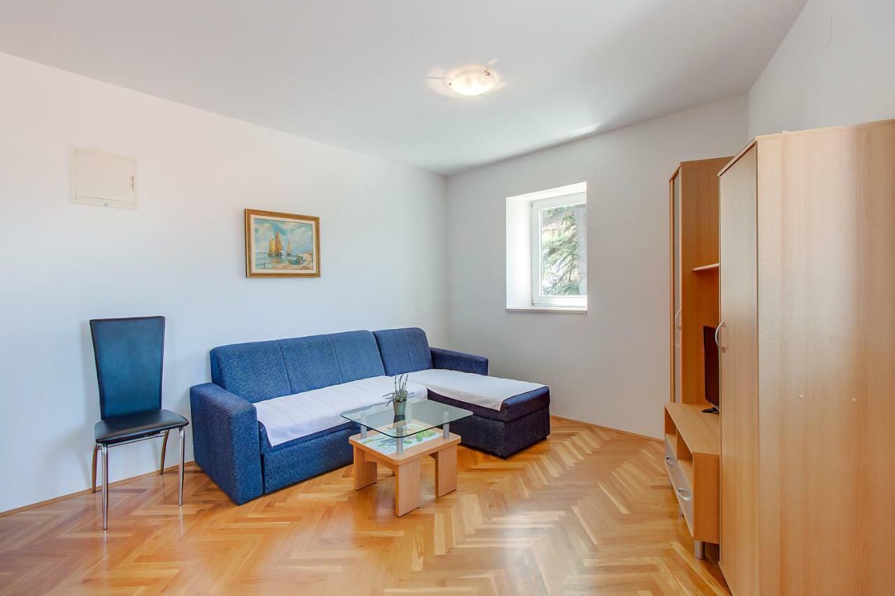 Apartments Bellus Mare 木洛希尼 外观 照片