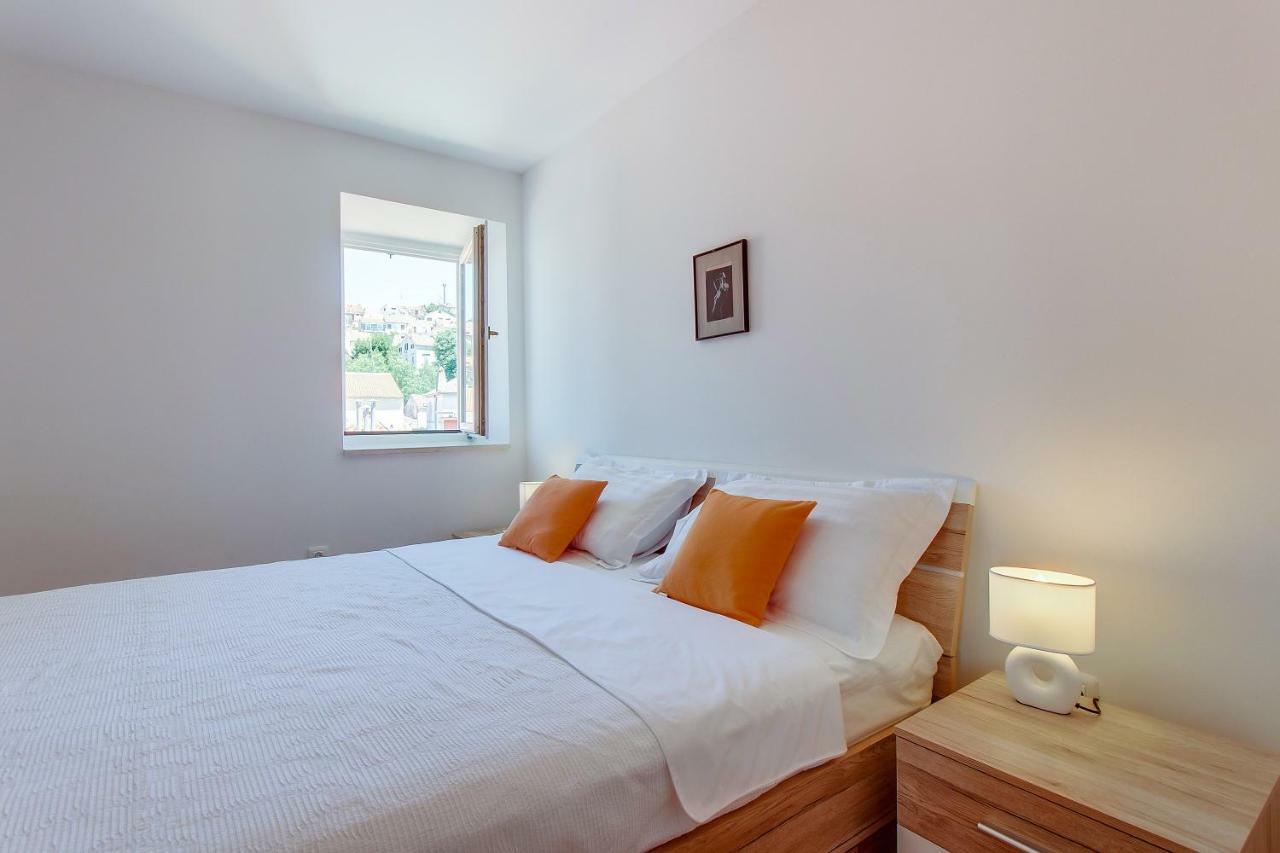 Apartments Bellus Mare 木洛希尼 外观 照片