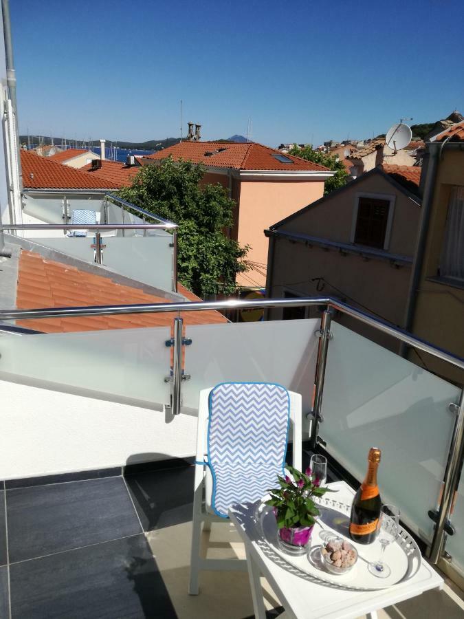 Apartments Bellus Mare 木洛希尼 外观 照片